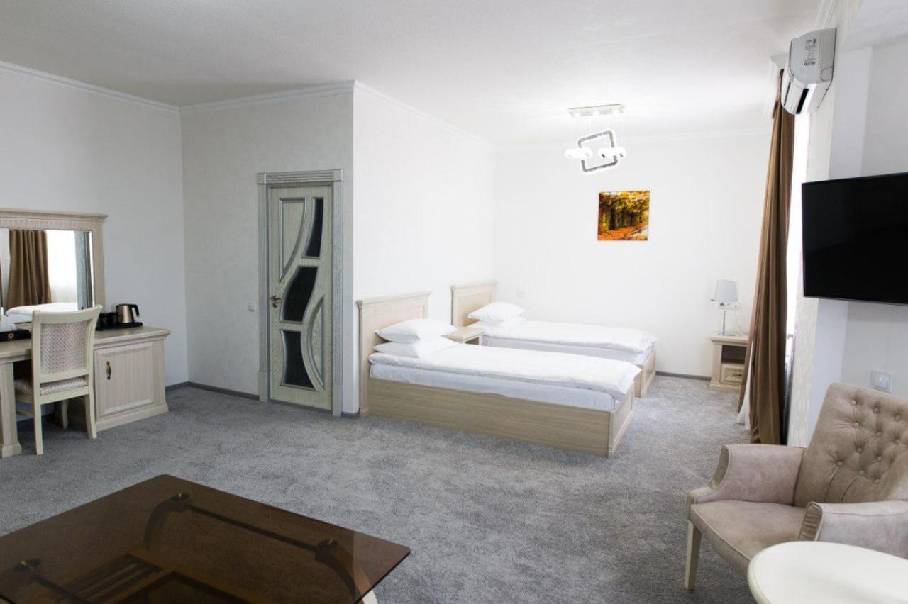 Alexander Hotel Samarkand Exterior photo