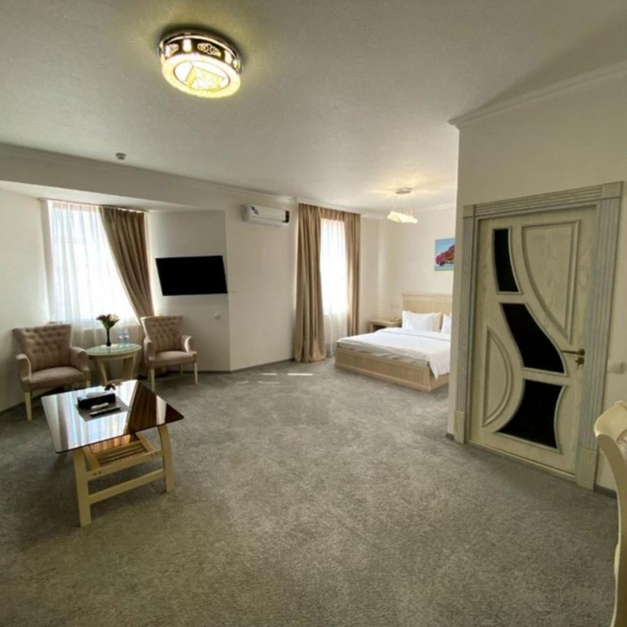 Alexander Hotel Samarkand Exterior photo