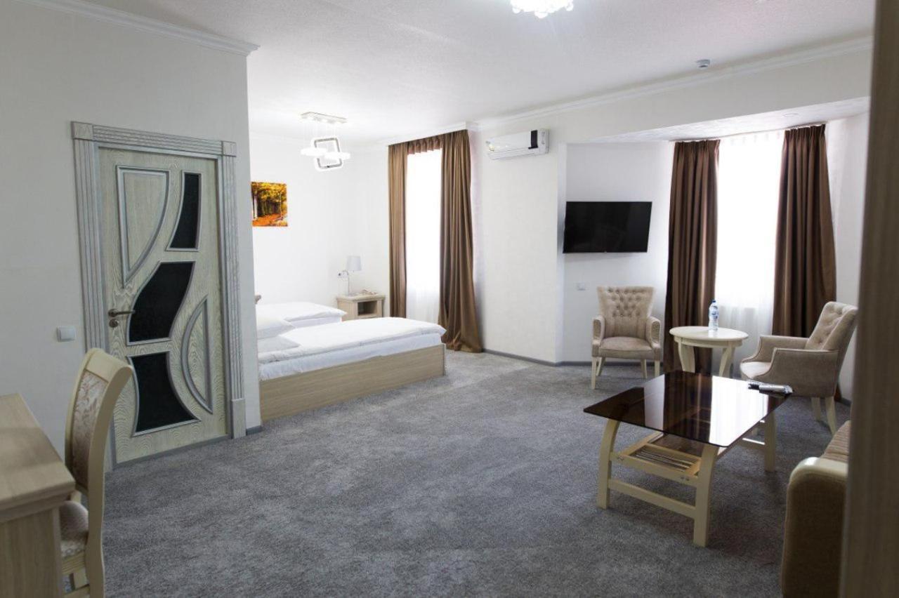 Alexander Hotel Samarkand Exterior photo