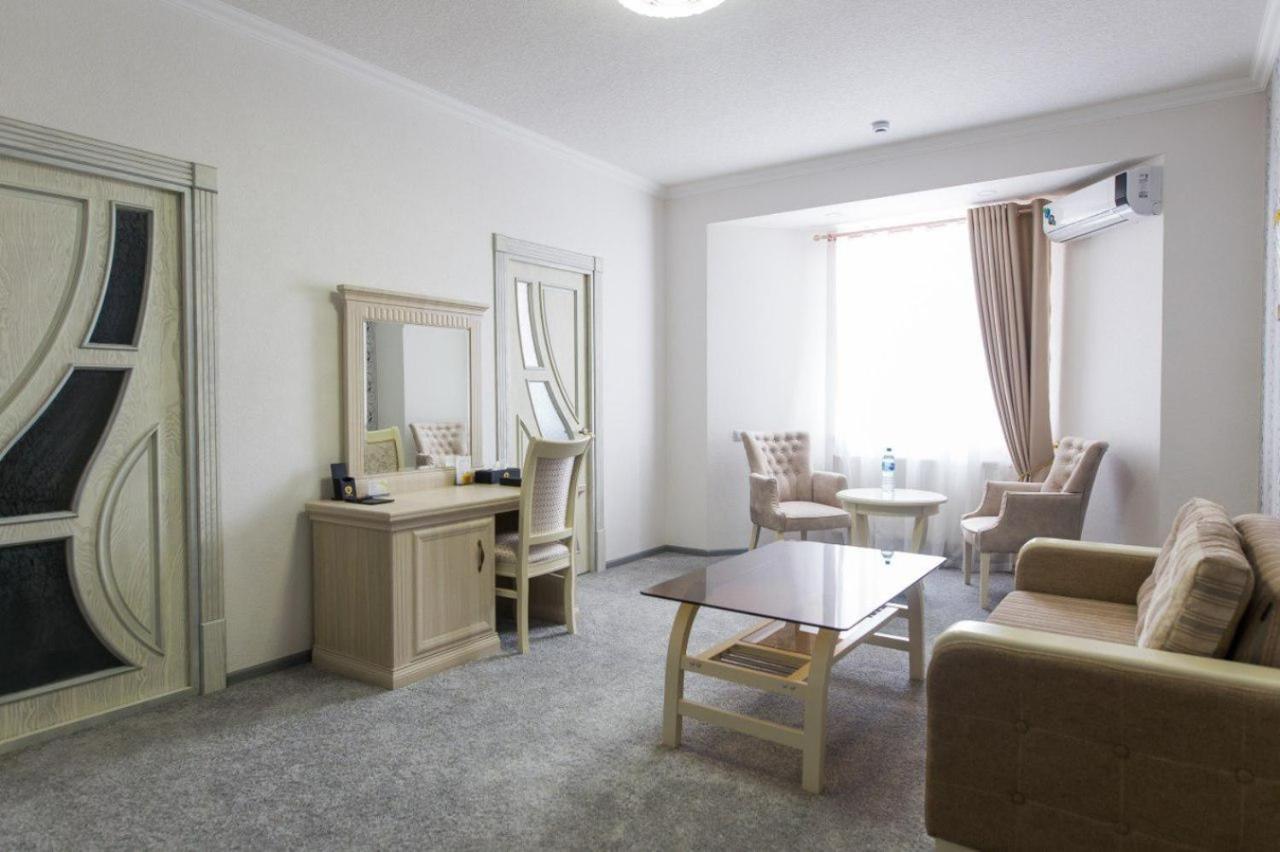 Alexander Hotel Samarkand Exterior photo