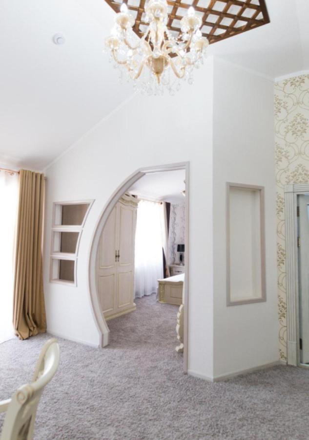 Alexander Hotel Samarkand Exterior photo