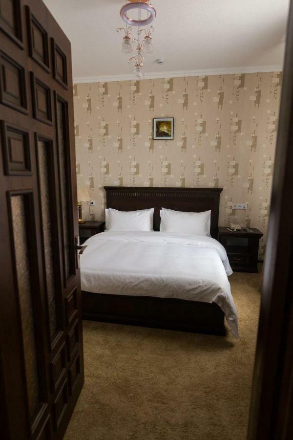 Alexander Hotel Samarkand Exterior photo